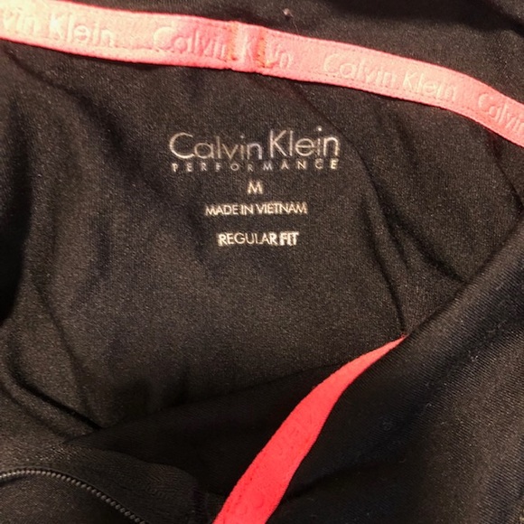 Calvin Klein Sweatshirt size Med - Picture 5 of 5